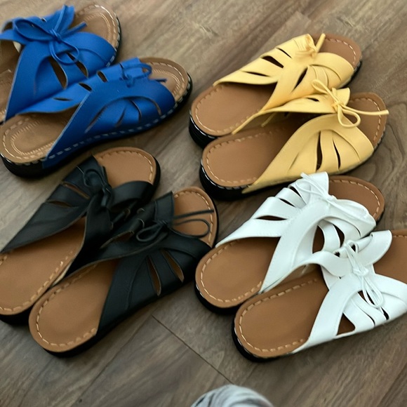 ❤️❤️4 NWOT pretty sandals - Picture 4 of 8